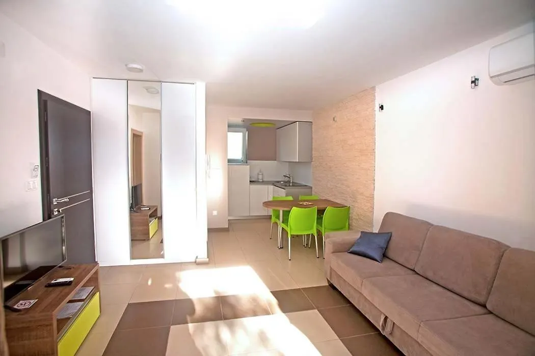 Residence Daska II Njivice Croatia