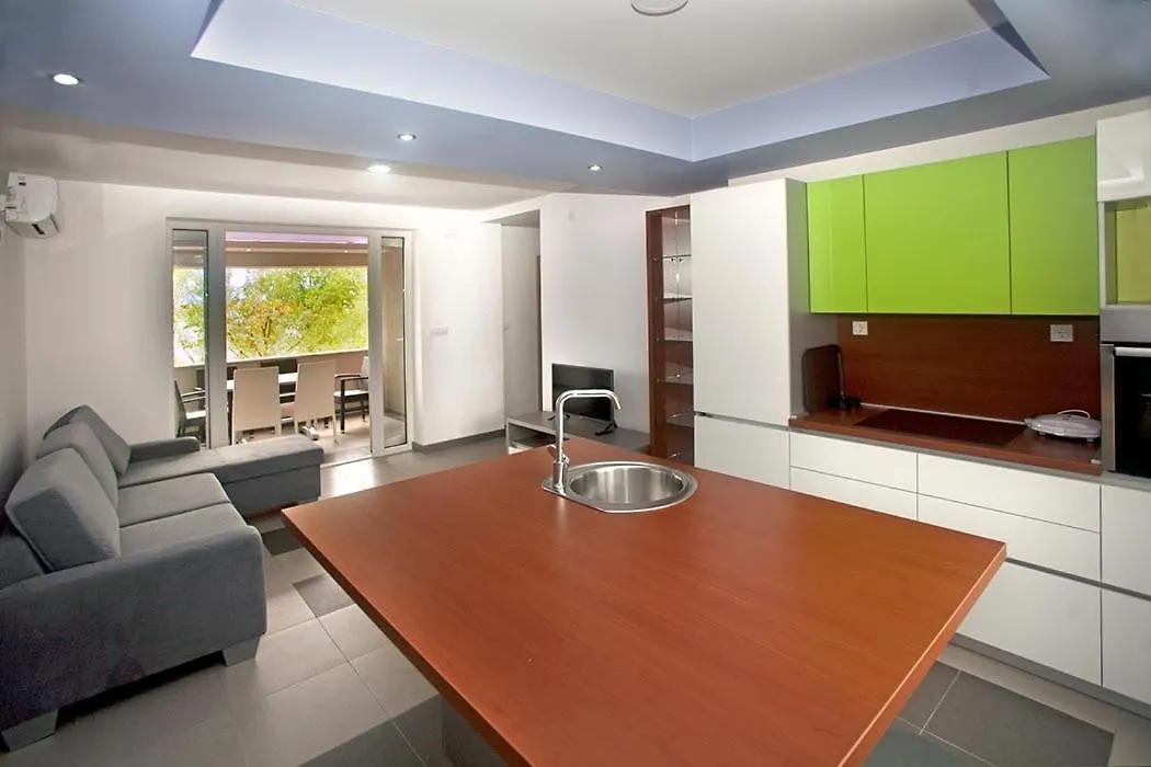 Residence Daska II Njivice Croatia