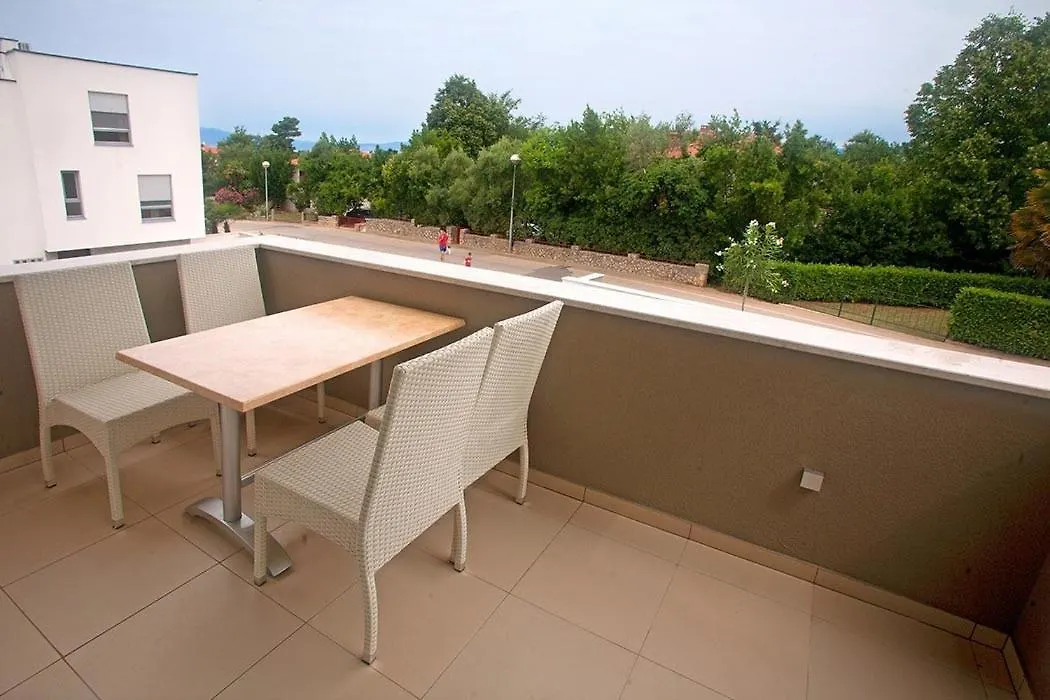 Apartment Residence Daska II Njivice