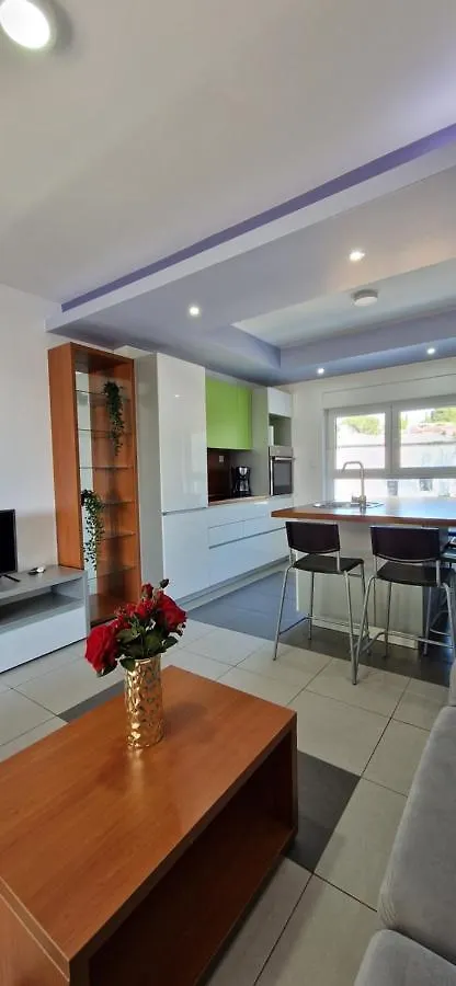 Residence Daska II Njivice 0*,